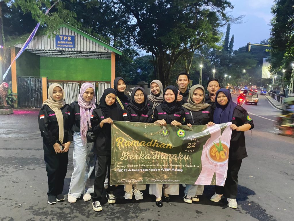 Kegiatan “Ramadhan BERKAH” Mempererat Tali Silaturahmi dan Kepedulian Sosial Mahasiswa Akupunktur ITSK RS dr. Soepraoen