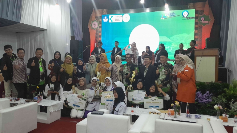 Gema Prestasi Calon tenaga Kesehatan Muda!