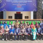 Foto Bersama Rombongan ITSK Soepraoen dan Pemerintah Barito Utara