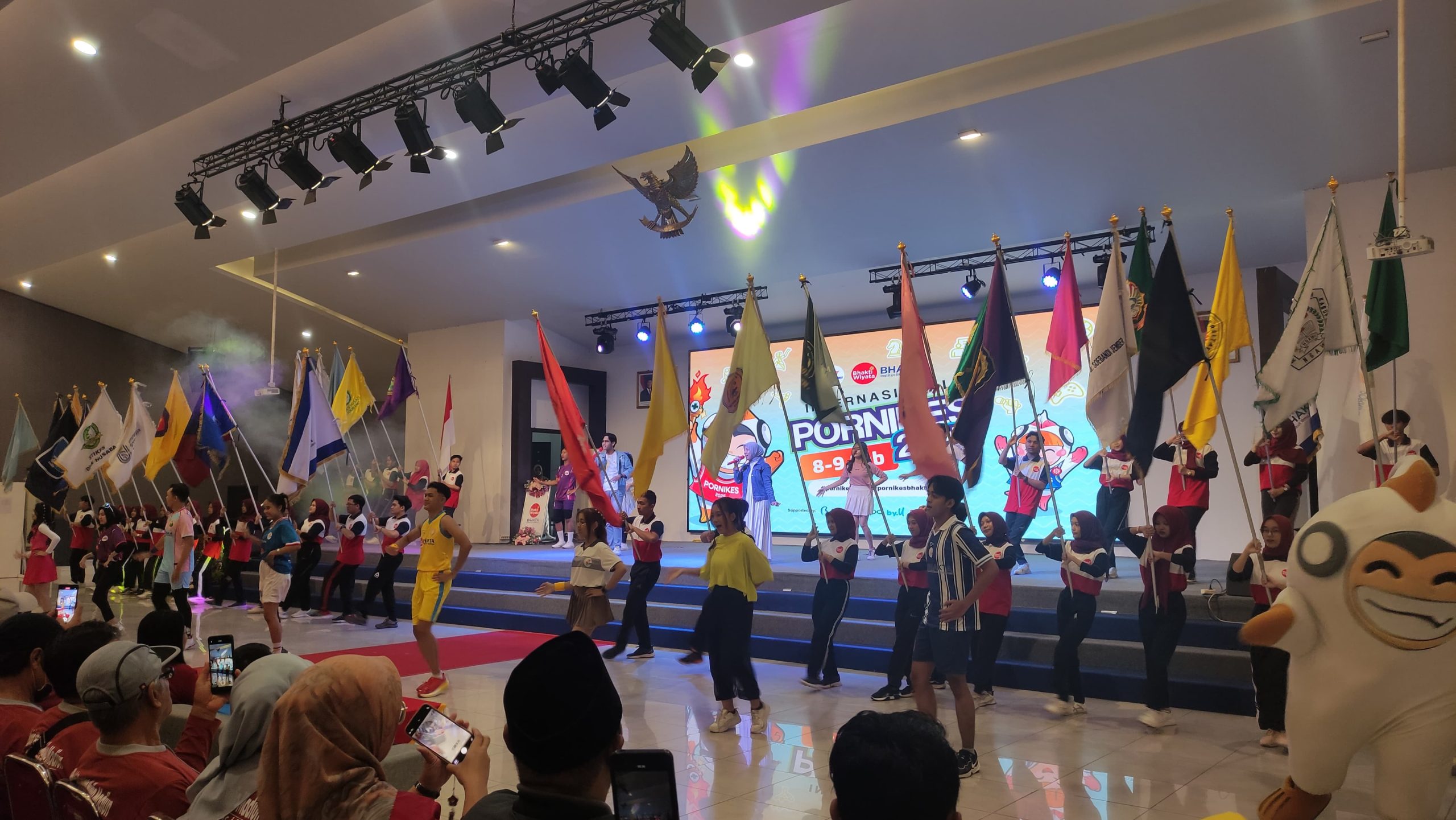 Tarian Penyambutan Peserta PORNIKES 2025 Sumber : Tim Jurnalis ITSK