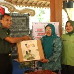Mahasiswa ITSK RS dr. Soepraoen Luncurkan Produk Inovasi dari Limbah Sandal