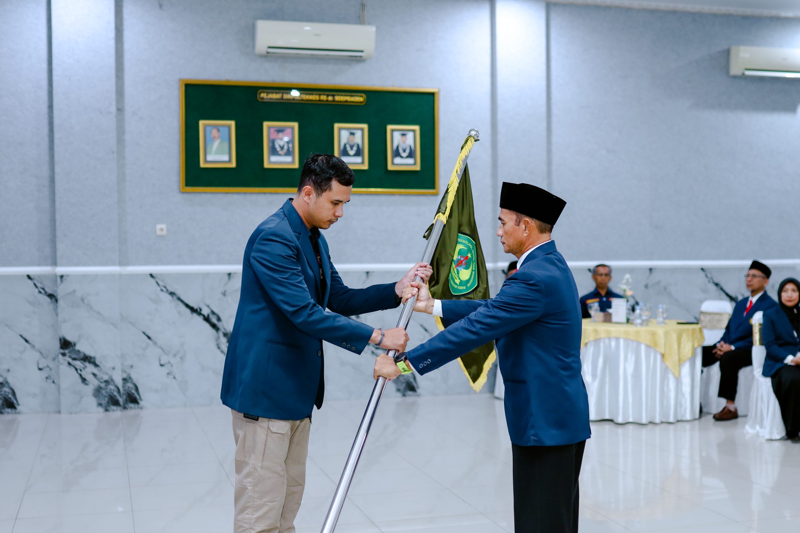 PELANTIKAN REKTOR DAN PEJABAT ITSK BERLANGSUNG KHIDMAT
