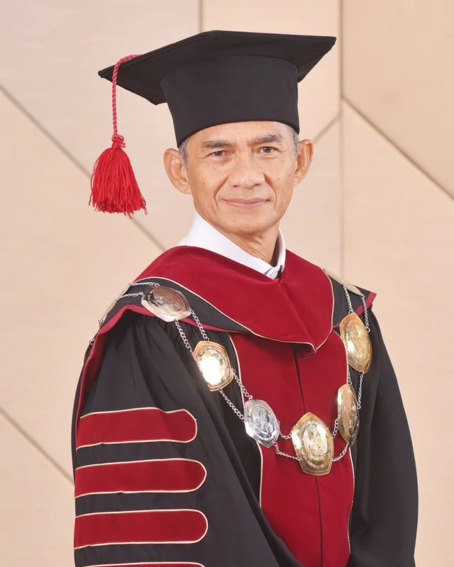 Potret resmi Dr. dr. Sutrisno, S.H., M.A.R.S., M.H.Kes., FISQua., Rektor ITSK RS dr. Soepraoen Malang